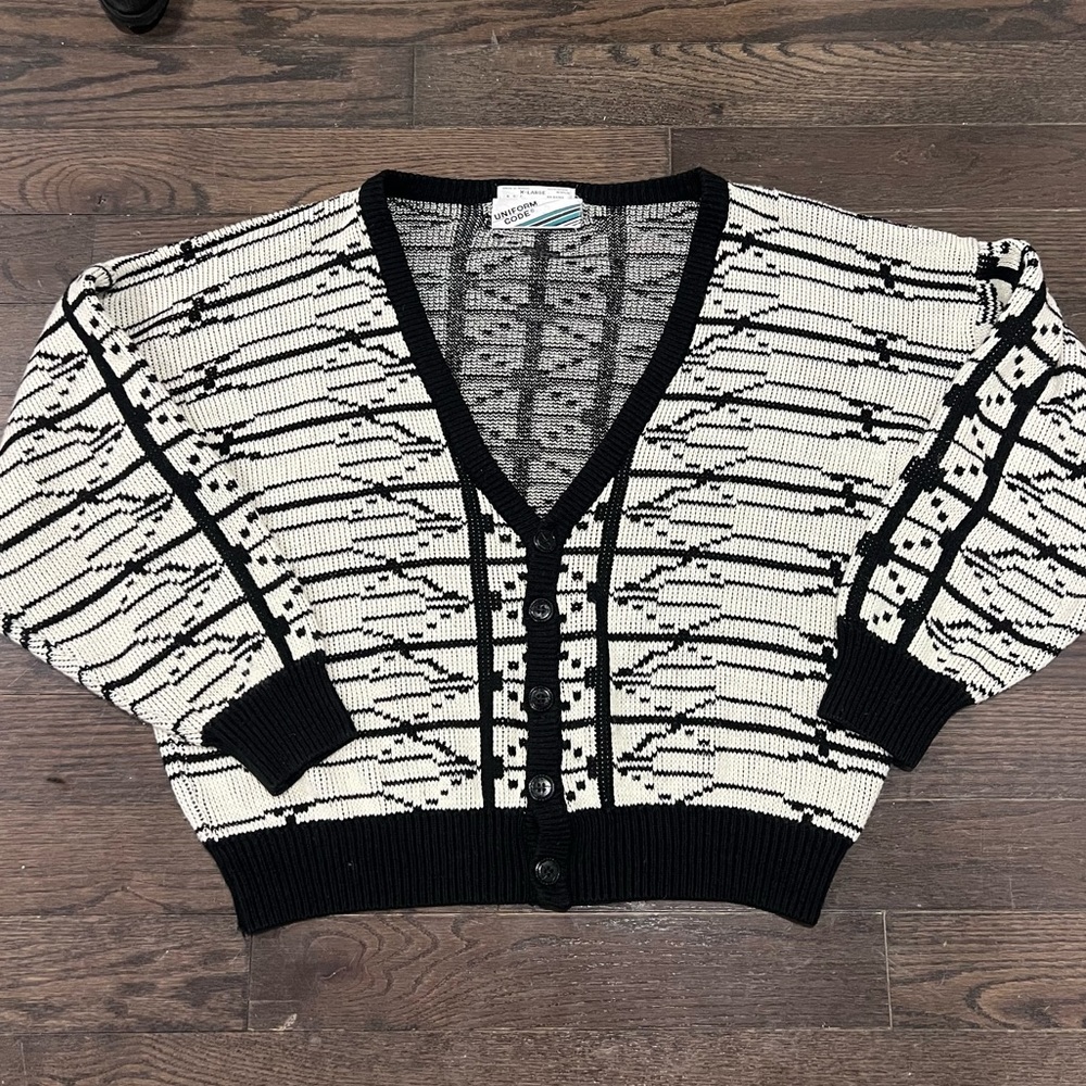 Black and white geometric cardigan size xl